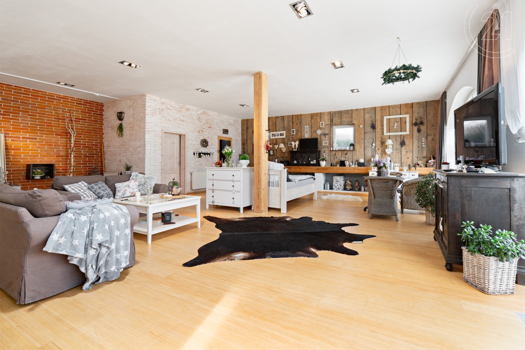 Prodej luxusního bytu 2+1, 120 m² s předzahrádkou