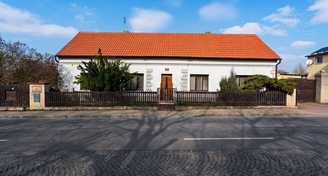 Pronájem rodinného domu 85 m², Praha - Lipence