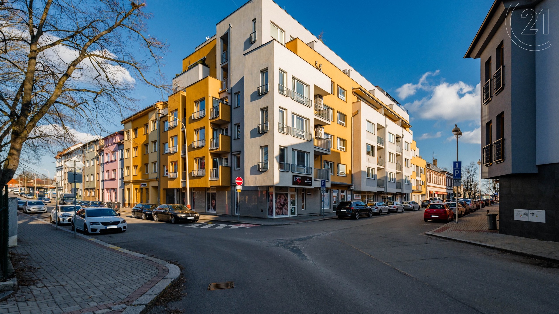 Prodej zděného bytu 2+kk o 66 m² v centru města Tábora.