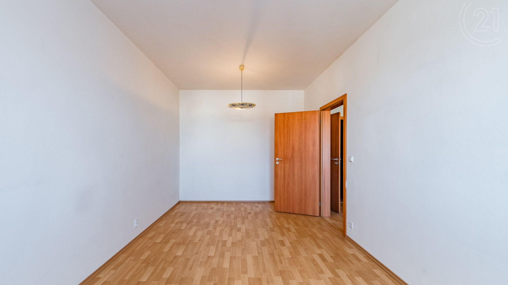 Prodej zděného bytu 2+kk o 66 m² v centru města Tábora.