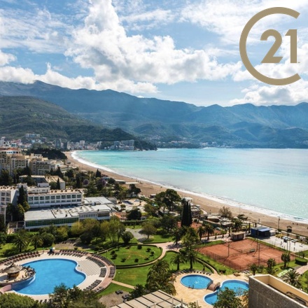 Prodej bytu 3+kk (81 m²) s terasou a nádherným výhledem na moře - Bečiči, Černá Hora
