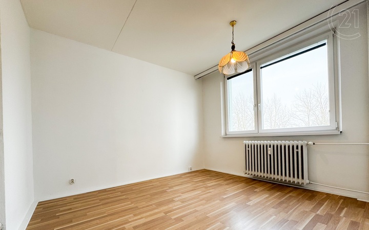 Pronájem prostorného bytu 3+1 s výhledem ,77 m2, Brno - Královo Pole