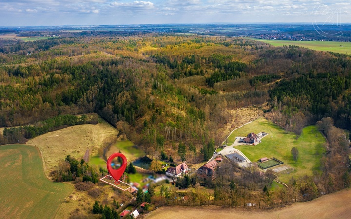 Prodej pozemku pro bydlení 598 m² v obci Družec u Kladna