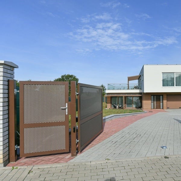 Prodej moderní luxusní vily, 320 m² - Vysoký Újezd u Berouna