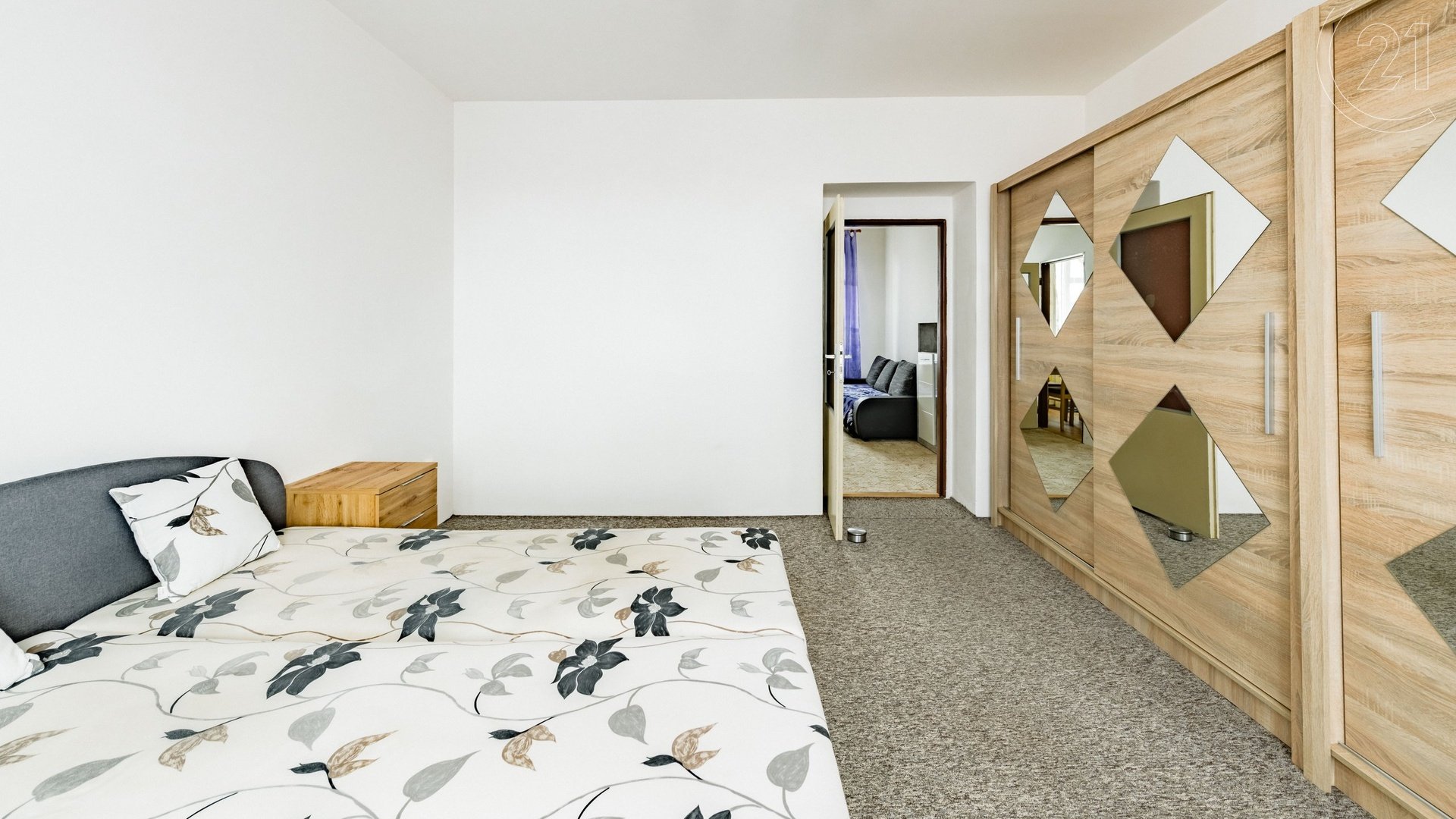 Pronájem bytu 2+1 v rodinném domě o 74 m², Tábor - Maredův vrch