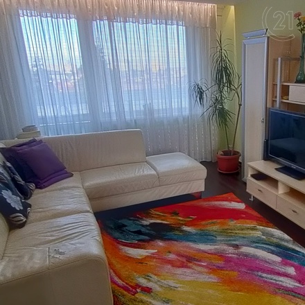 Dlouhodobý podnájem zařízeného bytu 4+kk, 67 m² - Praha - Libuš