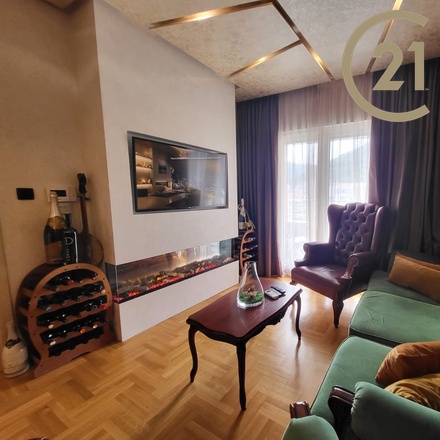 Prodej bytu 3+kk (64 m²) s balkonem, 800 m od moře - Budva, Černá Hora