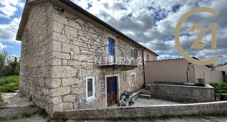 Prodej autentického kamenného domu po rekonstrukci (80 m²) - Labin, Istrie, Chorvatsko
