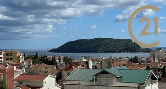 Prodej bytu 2+1 (48 m²) s nádherným výhledem na moře - Budva, Černá Hora