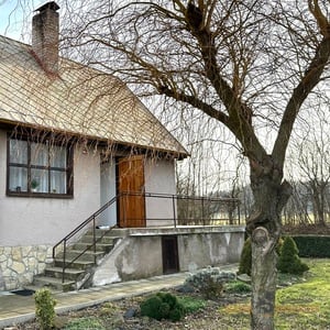 Prodej chaty s vlastním pozemkem 361 m² - Chrast - Chacholice