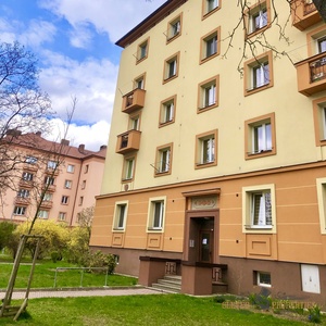 Pronájem byty 2+1, 77 m² - Pardubice - Zelené Předměstí