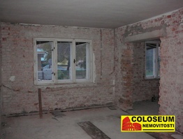 Přísnotice, RD 4+1, 130 m2, rekonstrukce, dvůr - rodinný dům - Domy Brno-venkov