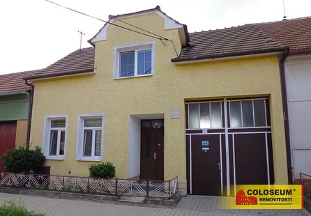 Prodej domu v lokalitě Hrušky, okres Břeclav | Realitní kancelář Břeclav