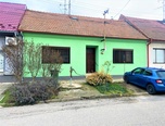 Břeclav - Poštorná, RD 3+1, 120 m², sklep, pergola, zahrada - rodinný dům - Domy Břeclav