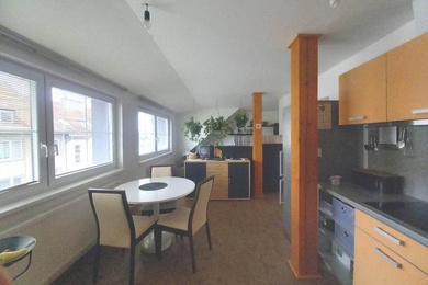 Pronájem bytu 2+kk, v celkově zrekonstruovaném domě na ul. Nopova, Brno - Židenice, Ev.č.: DR2B 20212R
