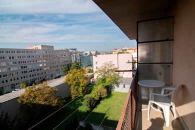 Prodej bytu OV 1+kk s balkónem, v bezprostřední blízkosti centra města, na ul. Příční, Ev.č.: DR1B 10712R