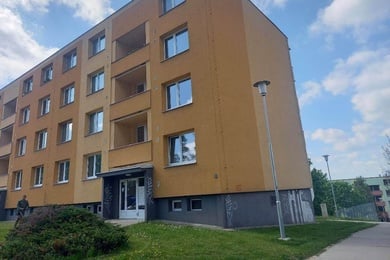 Pronájem bytu 1+1 s lodžií, na ul. Rousínovská, Brno - Slatina, Ev.č.: DR2B 11105R