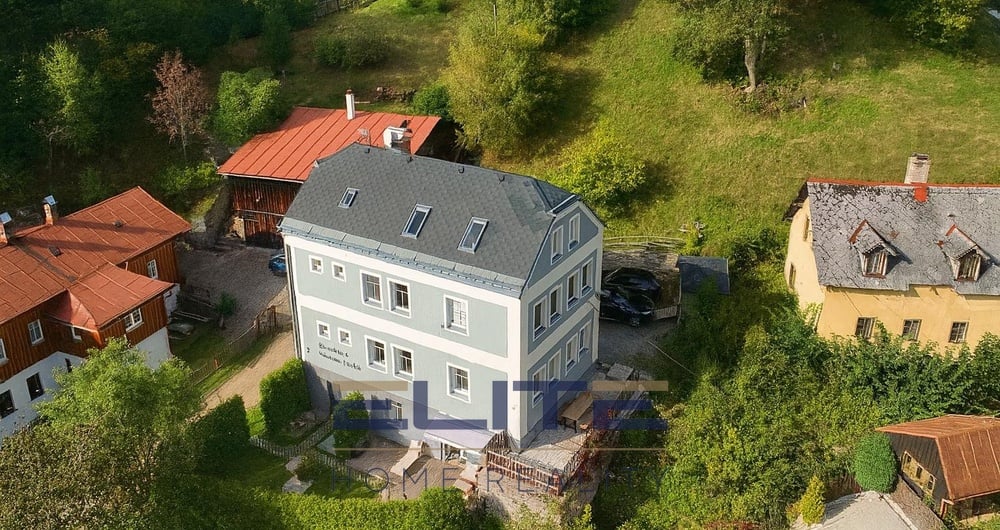 Prodej prostorného bytu 3+kk 100 m², se soukromou zahradou, Janov nad Nisou