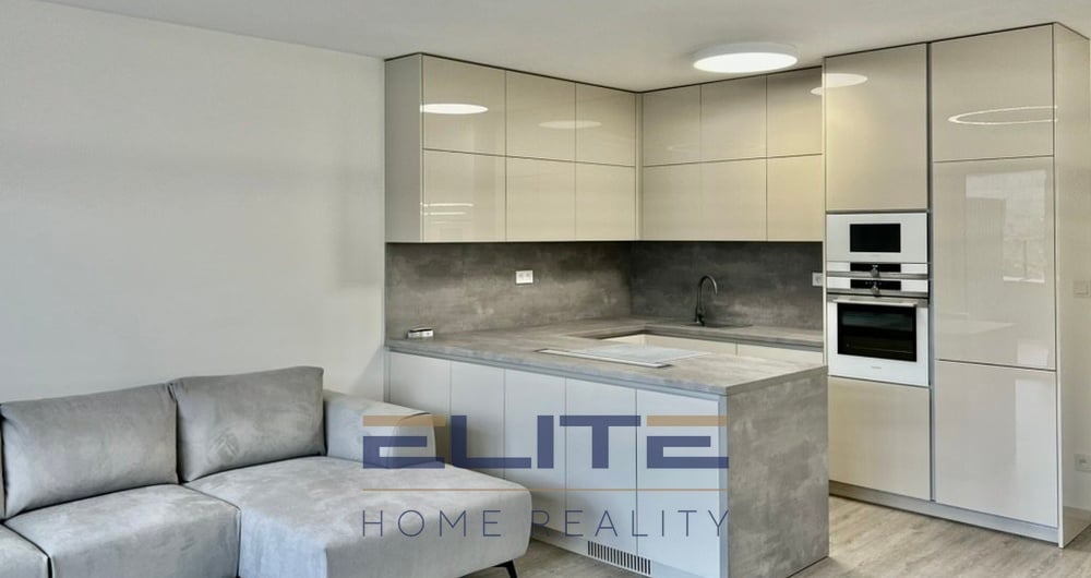 Pronájem nadstandardního bytu 3KK s terasou a gar. stáním - Liberec, Residence Kaskády