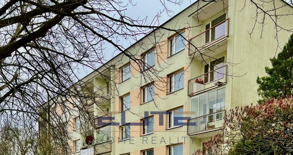 Pronájem bytu 3+1 se zasklenou lodžií - Liberec, ul. Gagarinova