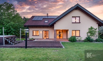 Prodej Rodinného domu 330 m² s pozemkem 986 m² - Pardubice, Dašice - Pod Dubem