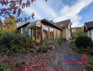 Prodej rodinného domu s vnitřním bazénem, Měčín - Petrovice