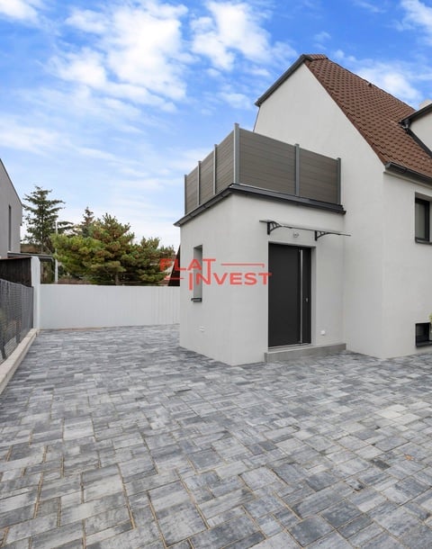 Prodej rodinného domu 5+kk, 192 m², Ústecká ulice, Praha 8 - Dolní Chabry