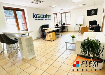 Pronájem zrekonstruovaných kancelářských prostor, 41 m²,  Slezská Ostrava, ul. Keltičkova