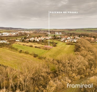 Prodej stavebního pozemku 538 m², Rousínov - Čechyně