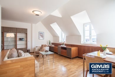 Mezonetový byt (112 m2) se dvěma terasami a dvěma garážovými místy, Areál Hvězda, Praha 6 - Petřiny, Ev.č.: 202223