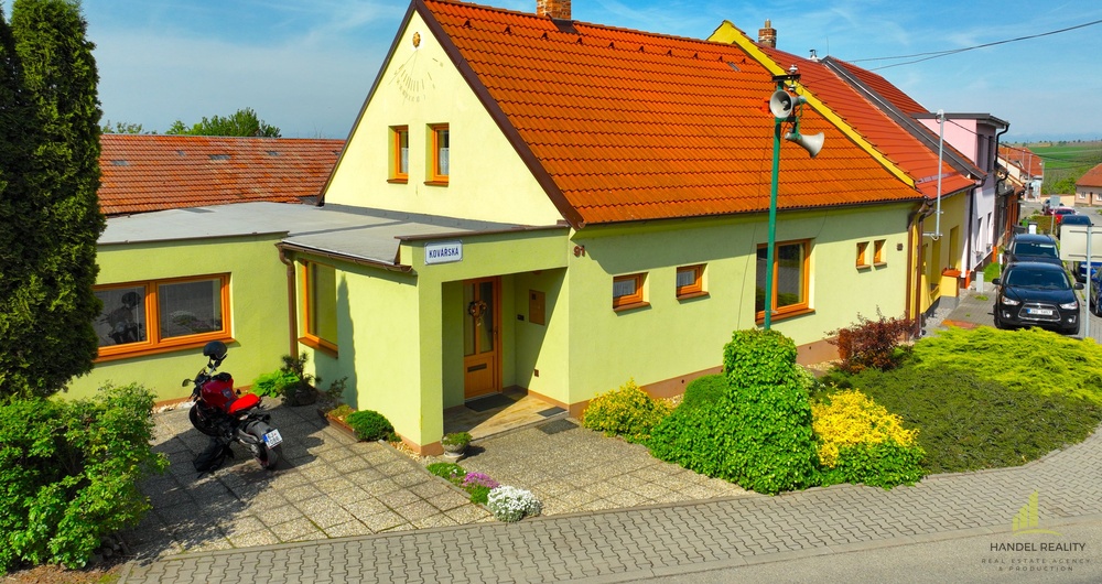 Prodej rodinné domy, 300 m² - Jiříkovice