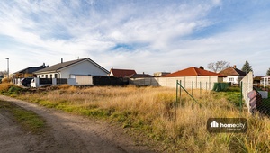 Prodej, Stavební pozemek 586m² - Pardubice - Dražkovice