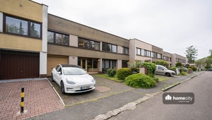 Prodej rodinného řadového domu 240 m² - Pardubice - Studánka
