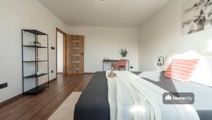 Prodej bytu 3+kk s garáží a zahrádkou, Všeradov