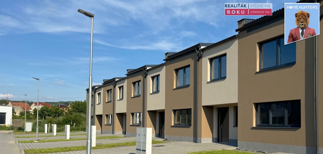 Ostrovacice-street-view-left