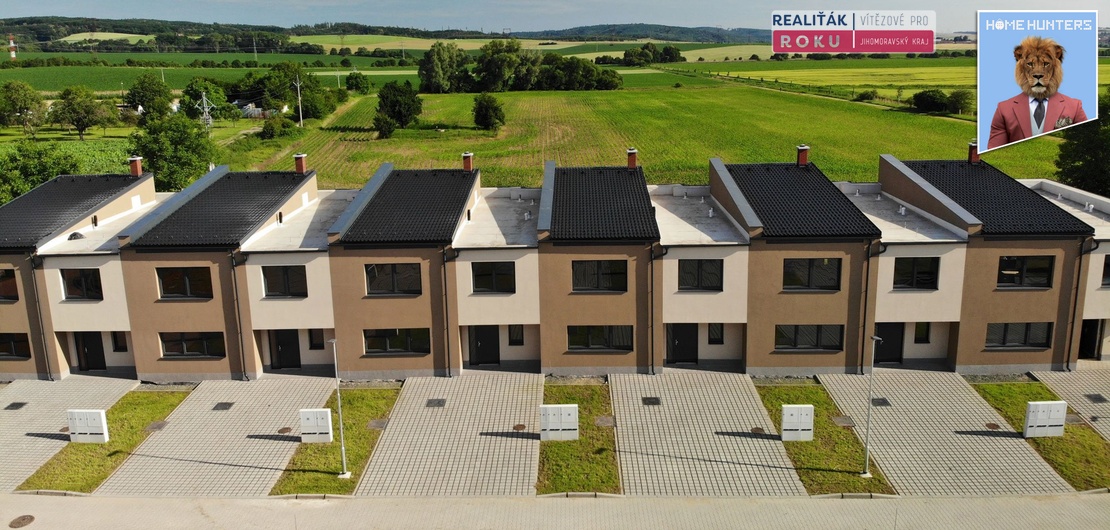 Ostrovacice-top-front