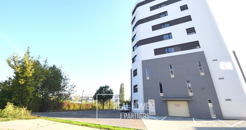 Prodej novostavba cihlový byt 2+kk, s balkónem a garáží, Brno - Černá Pole
