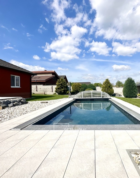 Prodej vila 4+kk s terasou 32 m2, zahradou 1182 m2, bazénem, garáží, Čehovice, okr. Prostějov