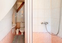 Prodej-rodinneho-domu-246-m2-Praha-6-Brevnov-Bathroom(2)