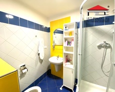 A6829A8F-39E9-4F49-A5FA-06CA349DEFB9