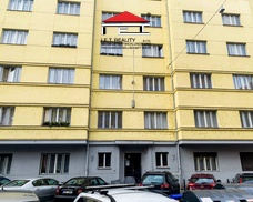 54F22214-6089-4957-AFB7-175AB98B7EBF