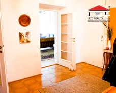 F827ACAA-49D4-4482-8967-2F02E477430B