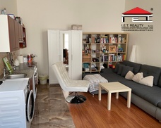 Byt Novobranská 4A, 28,8 m2 (3)