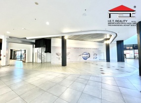 Pronájem obchodního prostoru v nákupním centru Futurum (215,1 m²)