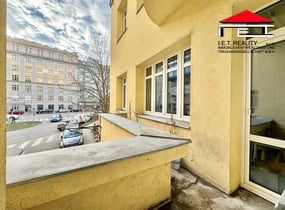 Pronájem bytu 4+1 se třemi balkóny (150 m²) - Brno - Veveří