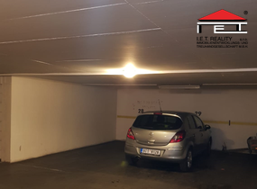 Pronájem garážového stání 13 m2 - Brno - Údolní