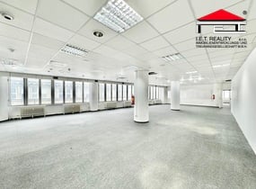 Pronájem obchodních prostor 305 m² v OD Centrum