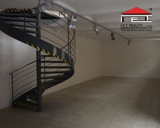 Obchod spodní prostor