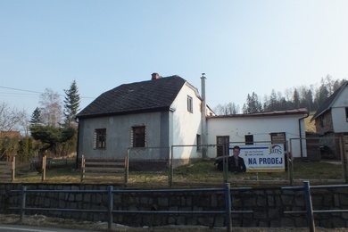 Prodej rodinného domu se samostatnou garáží v obci Čaková, Ev.č.: 00124