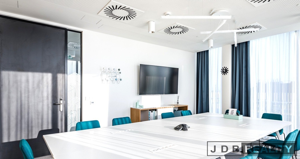 Pronájem kanceláře 75 m², Albatros, Praha 1